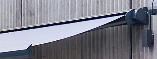 Reparacion de toldos en Santos de la Humosa.