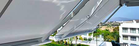 Toldos en Santos de la Humosa. Fabricacion e instalacion de toldos en Santos de la Humosa.